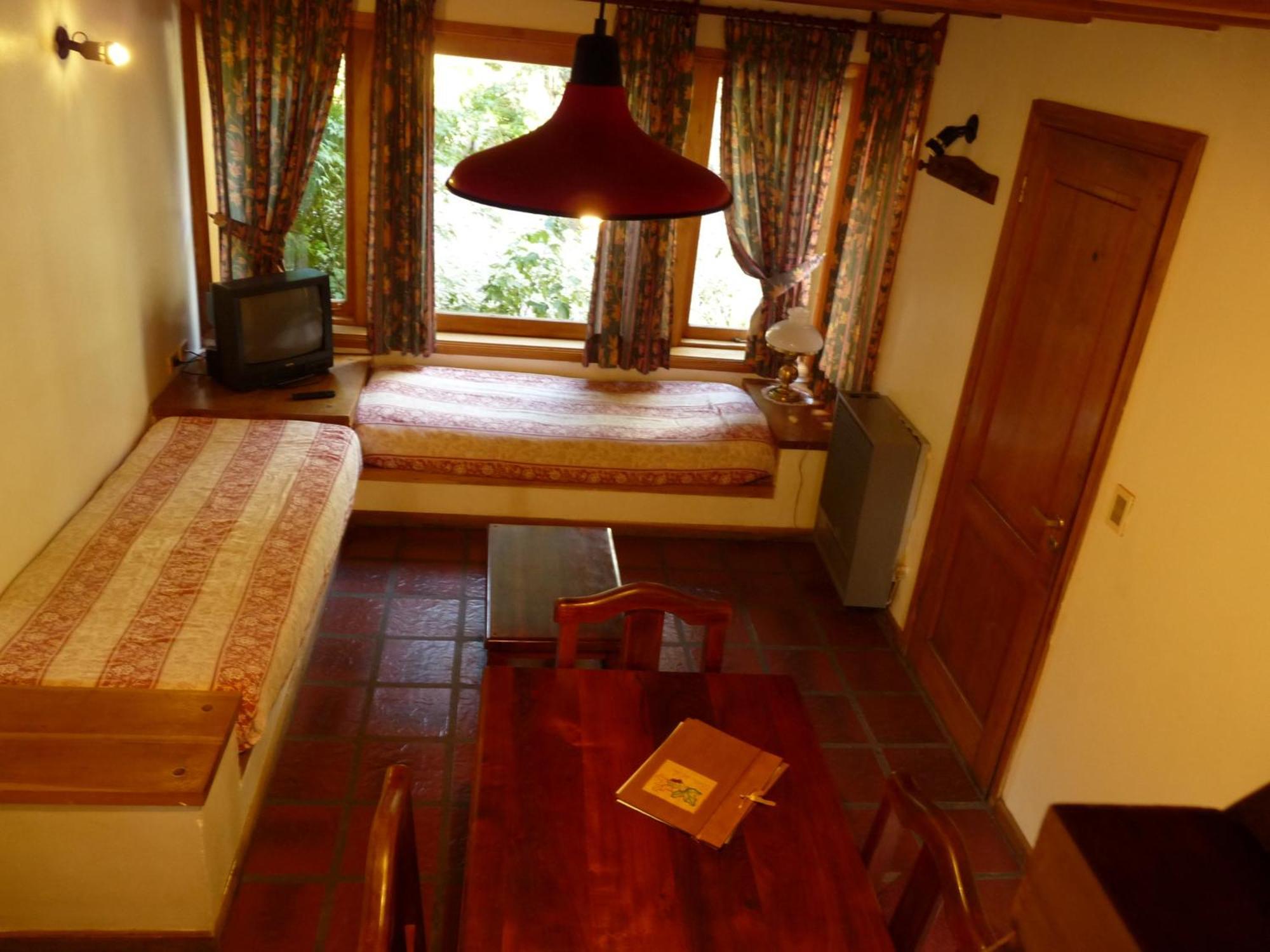 Apart Hotel Robles Del Sur San Martín de los Andes Екстериор снимка