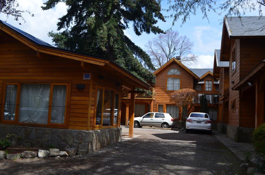 Apart Hotel Robles Del Sur San Martín de los Andes Екстериор снимка