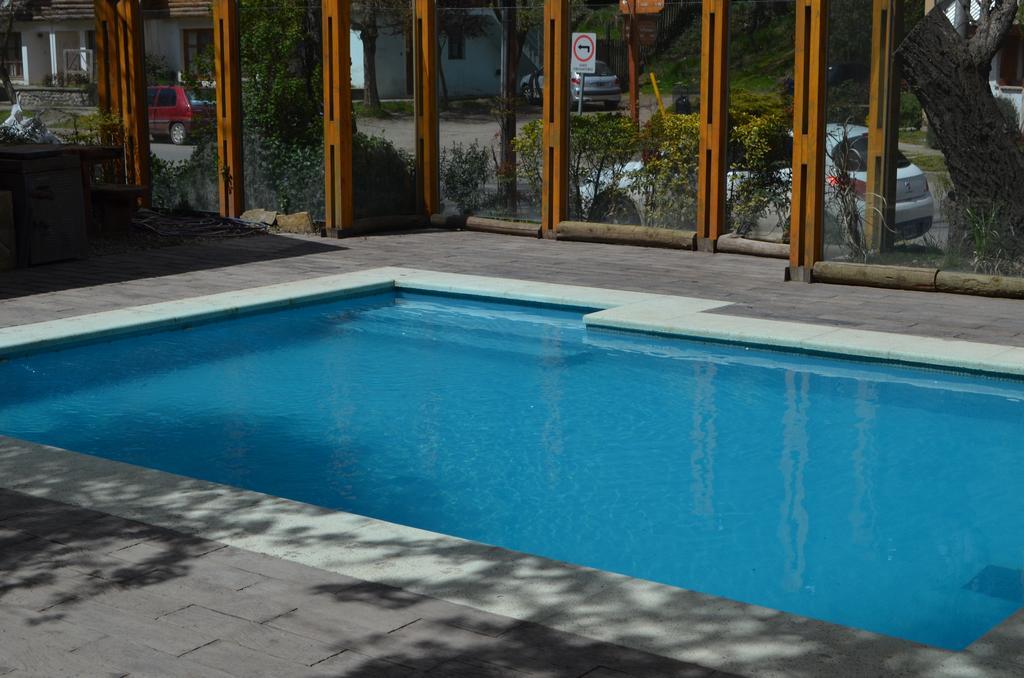 Apart Hotel Robles Del Sur San Martín de los Andes Екстериор снимка