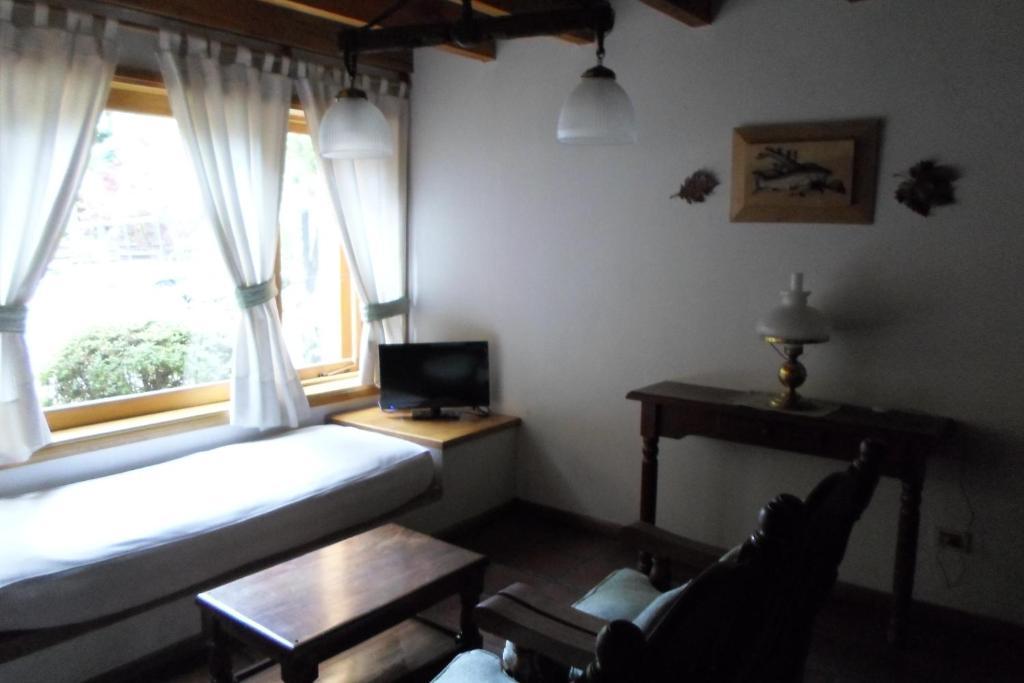 Apart Hotel Robles Del Sur San Martín de los Andes Екстериор снимка
