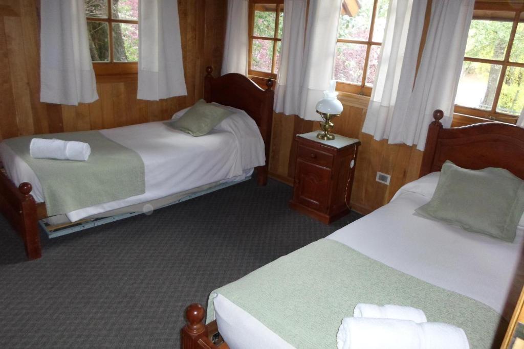 Apart Hotel Robles Del Sur San Martín de los Andes Стая снимка