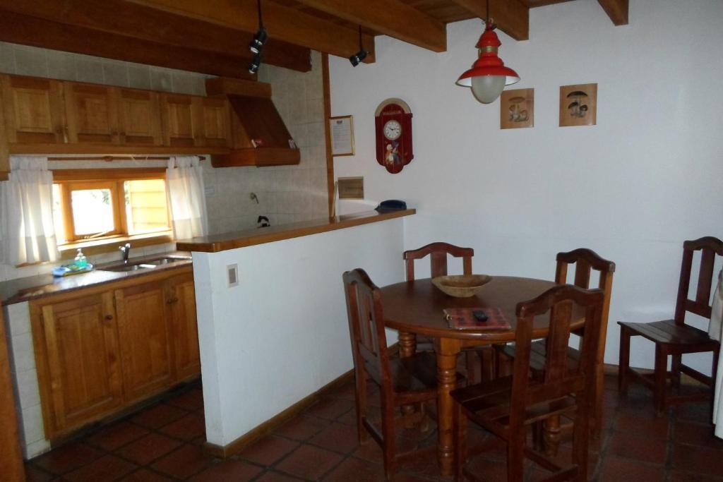 Apart Hotel Robles Del Sur San Martín de los Andes Стая снимка